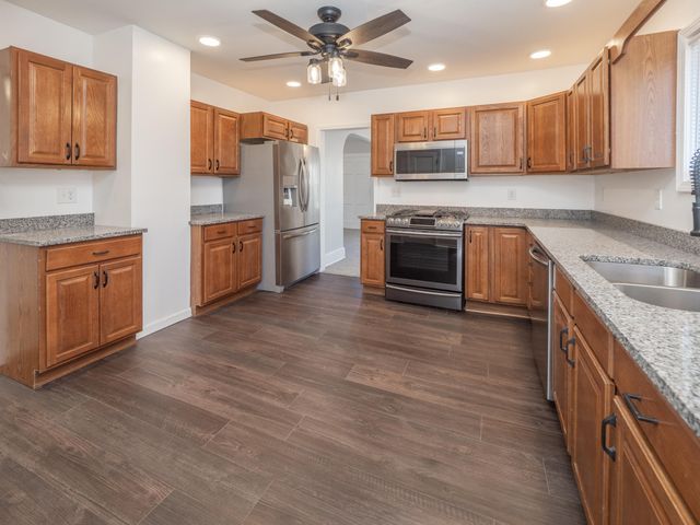 6168 E Michigan Avenue, Kalamazoo, MI 49048