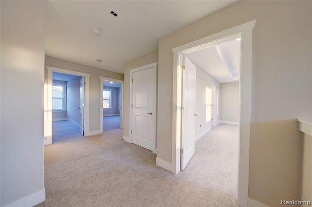 MOH 123 Gambrel Ln, Howell, MI 48843