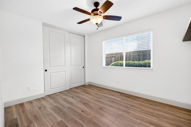 8141 Woodlake Hills Dr, Orangevale, CA 95662