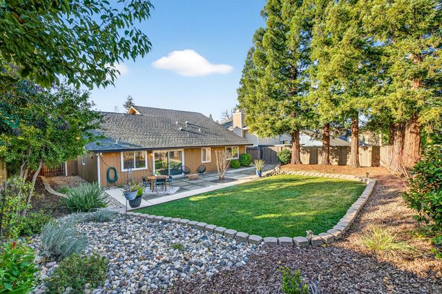 8141 Woodlake Hills Dr, Orangevale, CA 95662