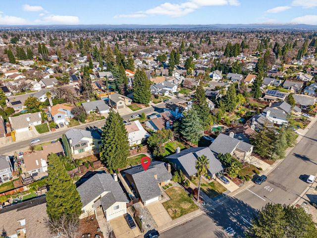 8141 Woodlake Hills Dr, Orangevale, CA 95662