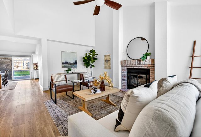 8141 Woodlake Hills Dr, Orangevale, CA 95662