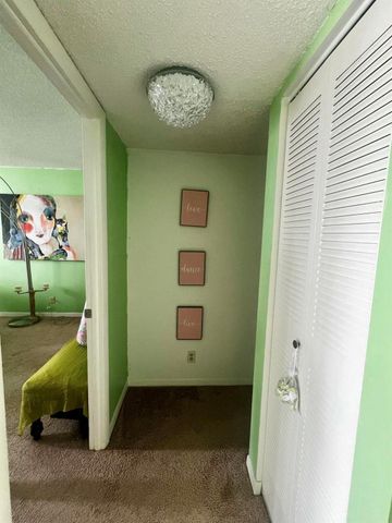 500 Executive Center Drive 3f, West Palm Beach, FL 33401