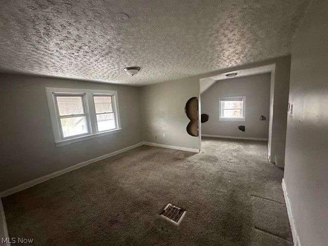 4678 E 147th Street, Cleveland, OH 44128