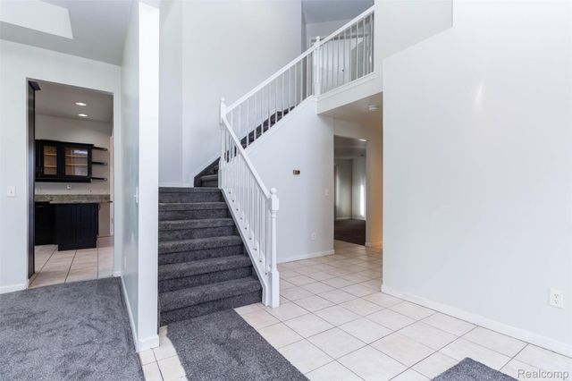 40945 Justin Drive, Sterling Heights, MI 48310