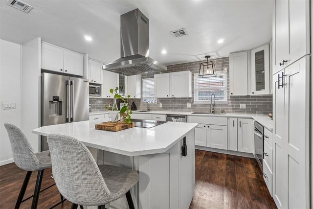 1305 Smiling Hill Boulevard, Edmond, OK 73013