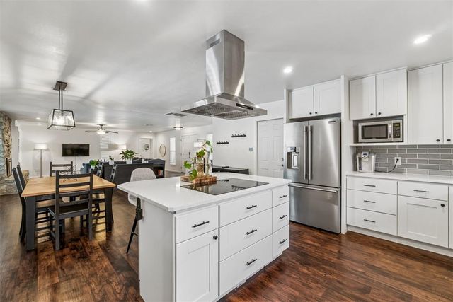 1305 Smiling Hill Boulevard, Edmond, OK 73013