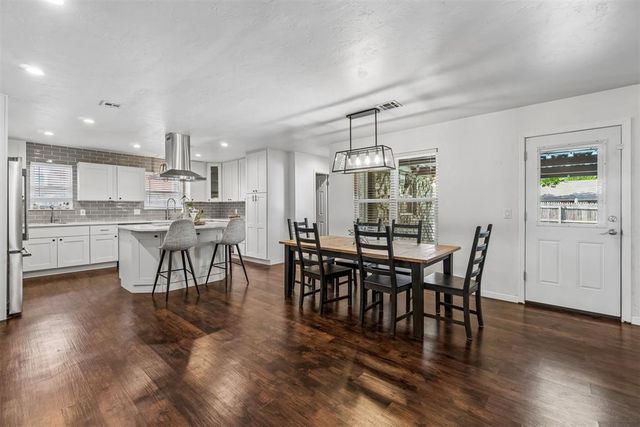 1305 Smiling Hill Boulevard, Edmond, OK 73013