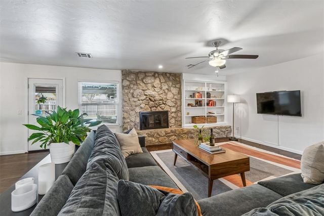 1305 Smiling Hill Boulevard, Edmond, OK 73013