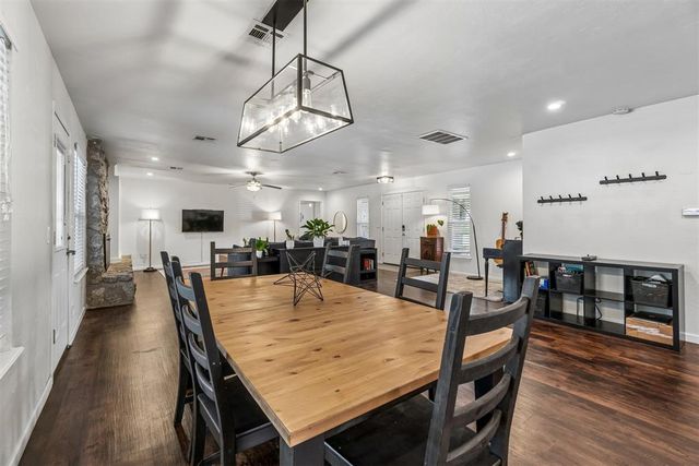 1305 Smiling Hill Boulevard, Edmond, OK 73013