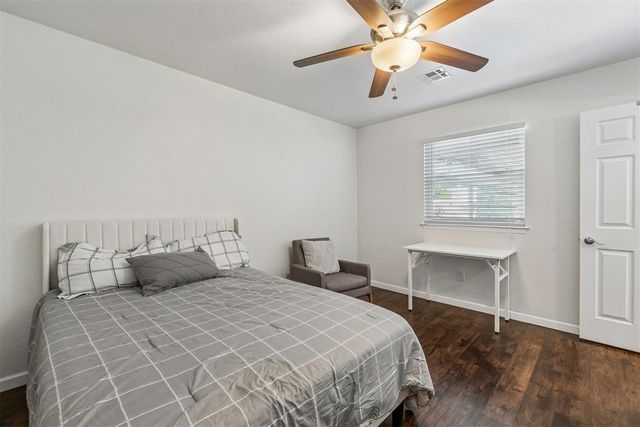 1305 Smiling Hill Boulevard, Edmond, OK 73013