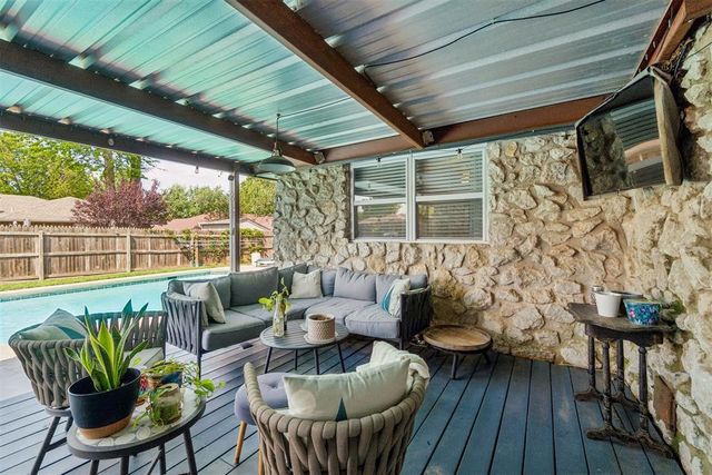 1305 Smiling Hill Boulevard, Edmond, OK 73013
