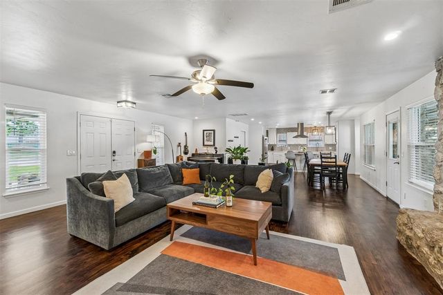 1305 Smiling Hill Boulevard, Edmond, OK 73013