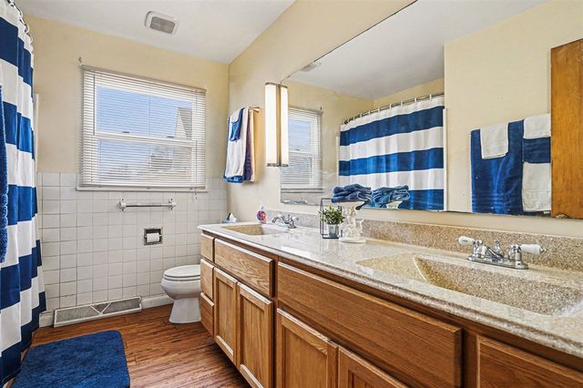 1438 Beach Street, Muskegon, MI 49441