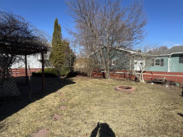 1438 Beach Street, Muskegon, MI 49441