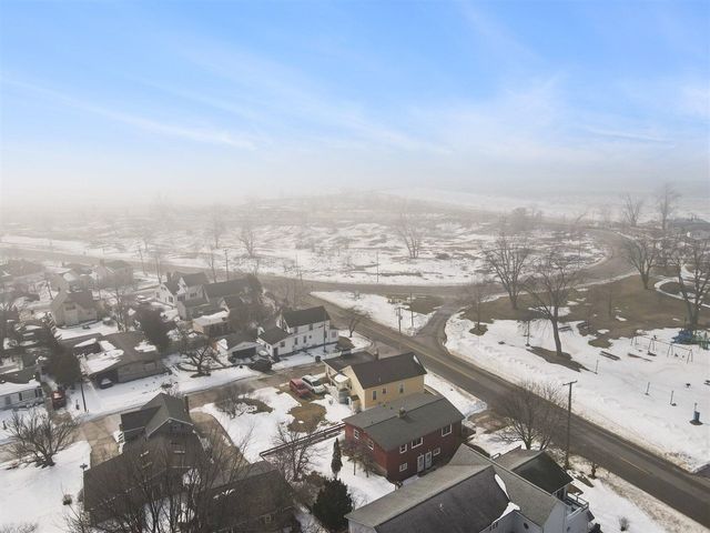 1438 Beach Street, Muskegon, MI 49441