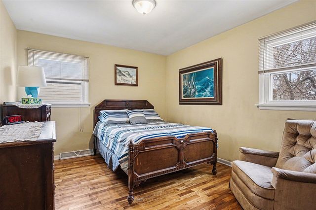 1438 Beach Street, Muskegon, MI 49441