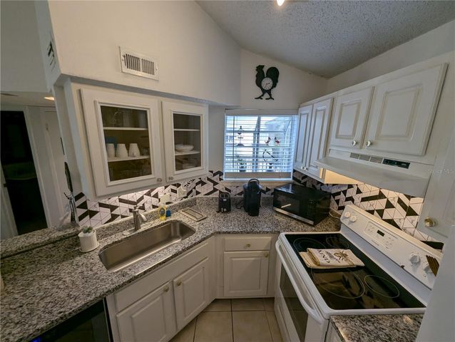 1964 LAKE ATRIUMS CIRCLE 162, Orlando, FL 32839