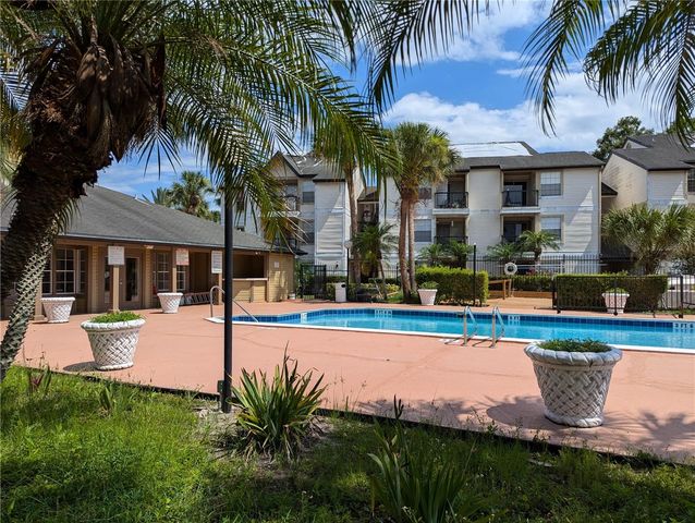 1964 LAKE ATRIUMS CIRCLE 162, Orlando, FL 32839