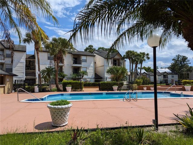 1964 LAKE ATRIUMS CIRCLE 162, Orlando, FL 32839