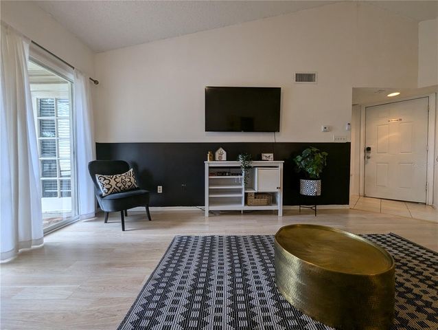 1964 LAKE ATRIUMS CIRCLE 162, Orlando, FL 32839