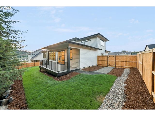 123 WILD DUCK Run, Silverton, OR 97381
