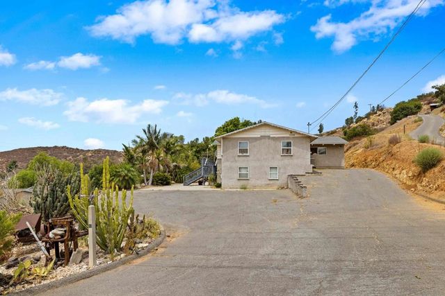 13320 Mapleview Street, Lakeside, CA 92040