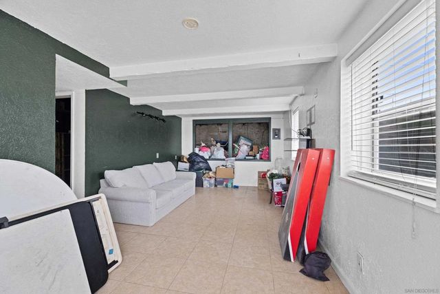 13320 Mapleview Street, Lakeside, CA 92040