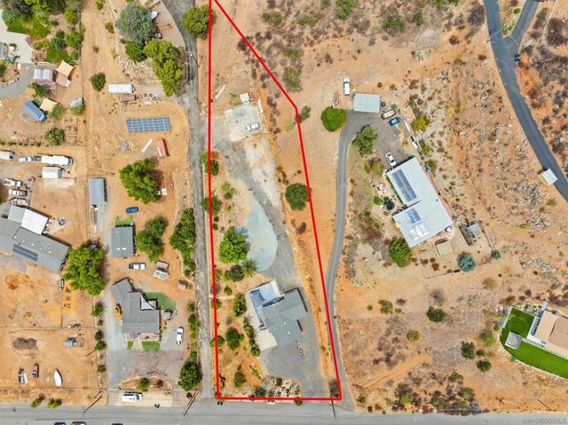 13320 Mapleview Street, Lakeside, CA 92040
