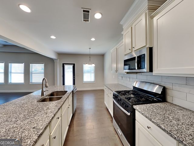 1672 Lapland Drive, Lawrenceville, GA 30045