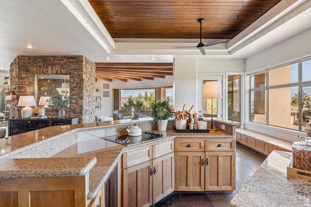 2266 STONE DR, St. George, UT 84790