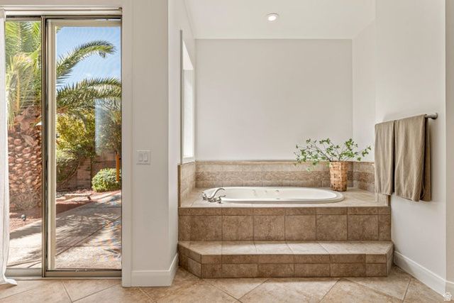 2266 STONE DR, St. George, UT 84790