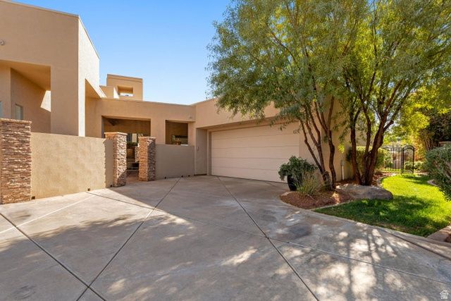 2266 STONE DR, St. George, UT 84790