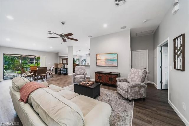 15472 Admiralty CIR 1, North Fort Myers, FL 33917