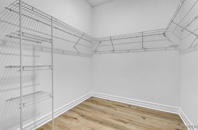 4915 Waterford Lane, Hamburg, NY 14075