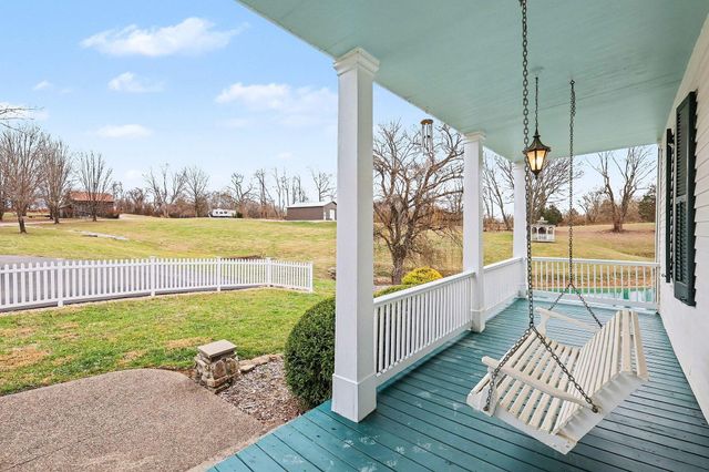 5225 Whitton Road, Petersburg, KY 41080
