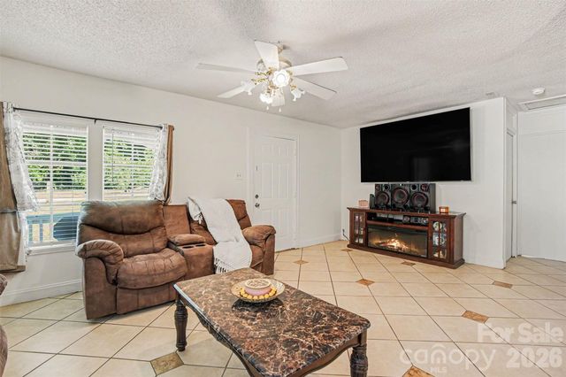 1101 Choyce Avenue, Charlotte, NC 28217