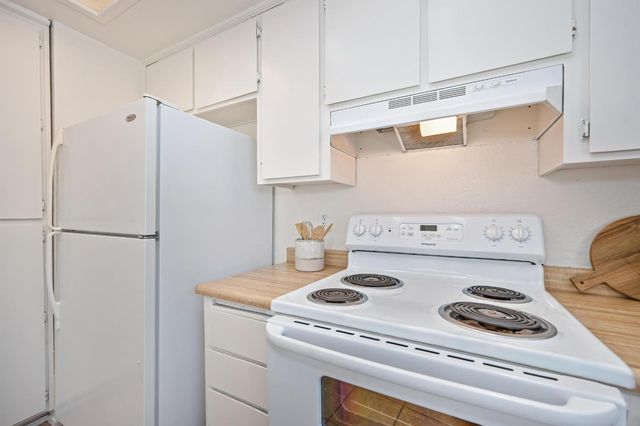 2316 Sandcastle Way, Sacramento, CA 95833