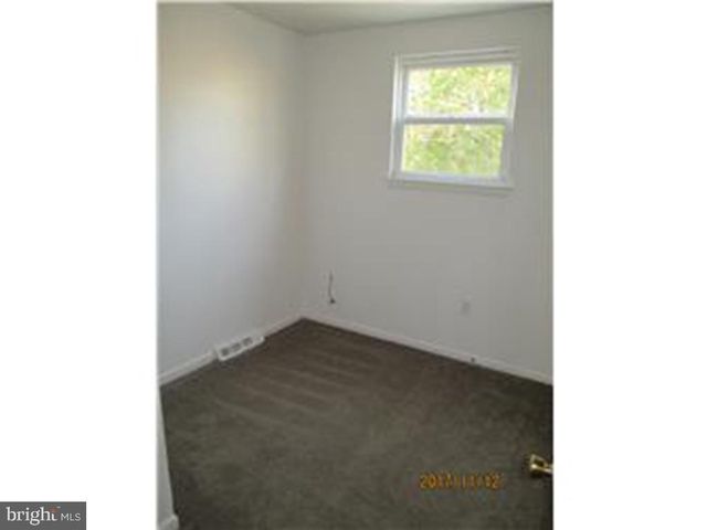 1601 BONWOOD RD, Wilmington, DE 19805