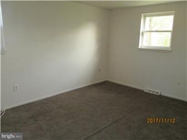 1601 BONWOOD RD, Wilmington, DE 19805