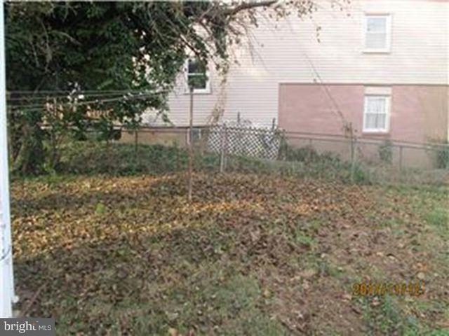1601 BONWOOD RD, Wilmington, DE 19805