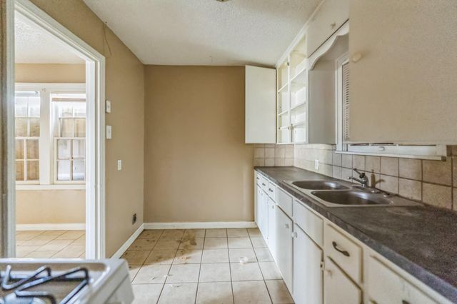 1510 33rd Street, Lubbock, TX 79411