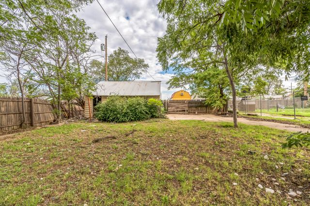 1510 33rd Street, Lubbock, TX 79411