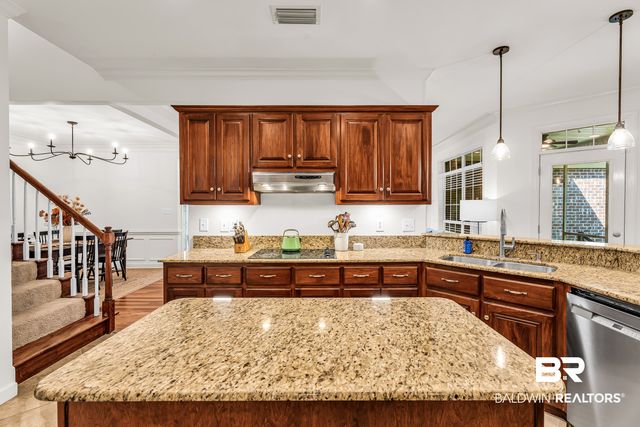 7200 Bradshaw Court, Mobile, AL 36695