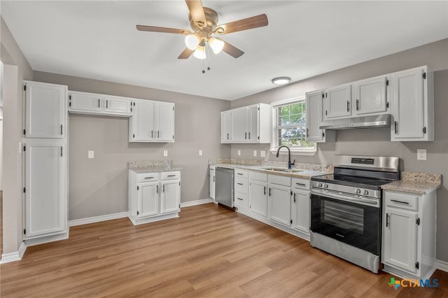 939 N San Patricio Street, Goliad, TX 77963