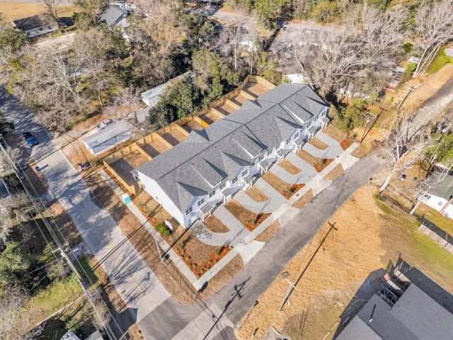 4015 Gravely Avenue, North Charleston, SC 29405