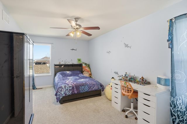 10322 Adler Cove, St. John, IN 46373