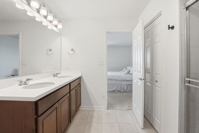 10322 Adler Cove, St. John, IN 46373