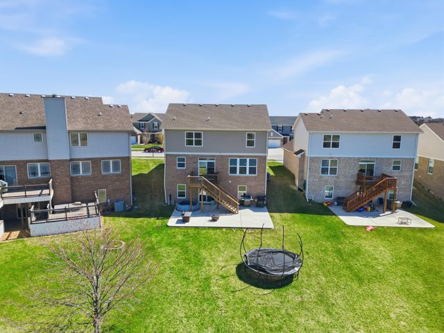 10322 Adler Cove, St. John, IN 46373