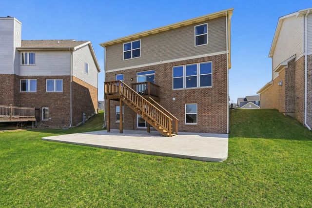 10322 Adler Cove, St. John, IN 46373